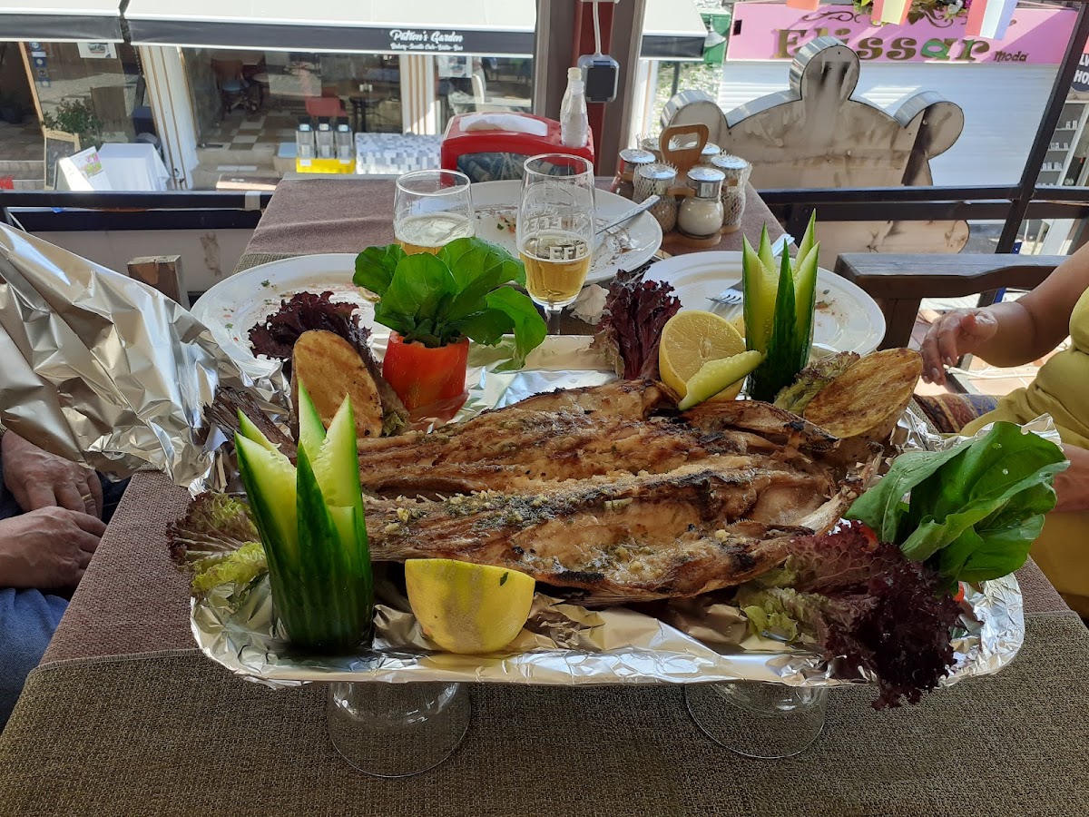 Eylül Cafe Kaleiçi | Fish And Steak| Bbq Kebap And Alacarte galeri fotoğrafı 3