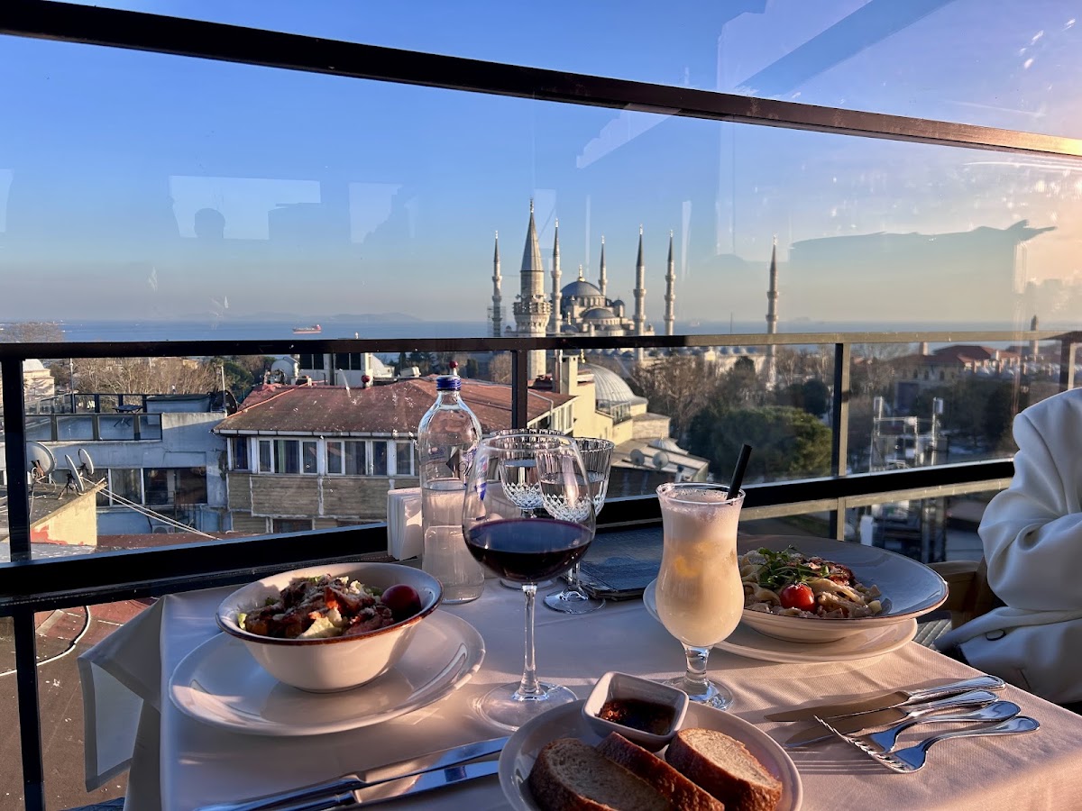 Deraliye Rooftop Restaurant | Sultanahmet Terrace galeri fotoğrafı 4