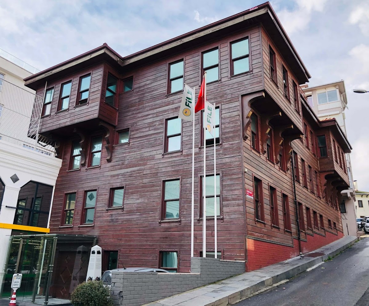 Apex Global