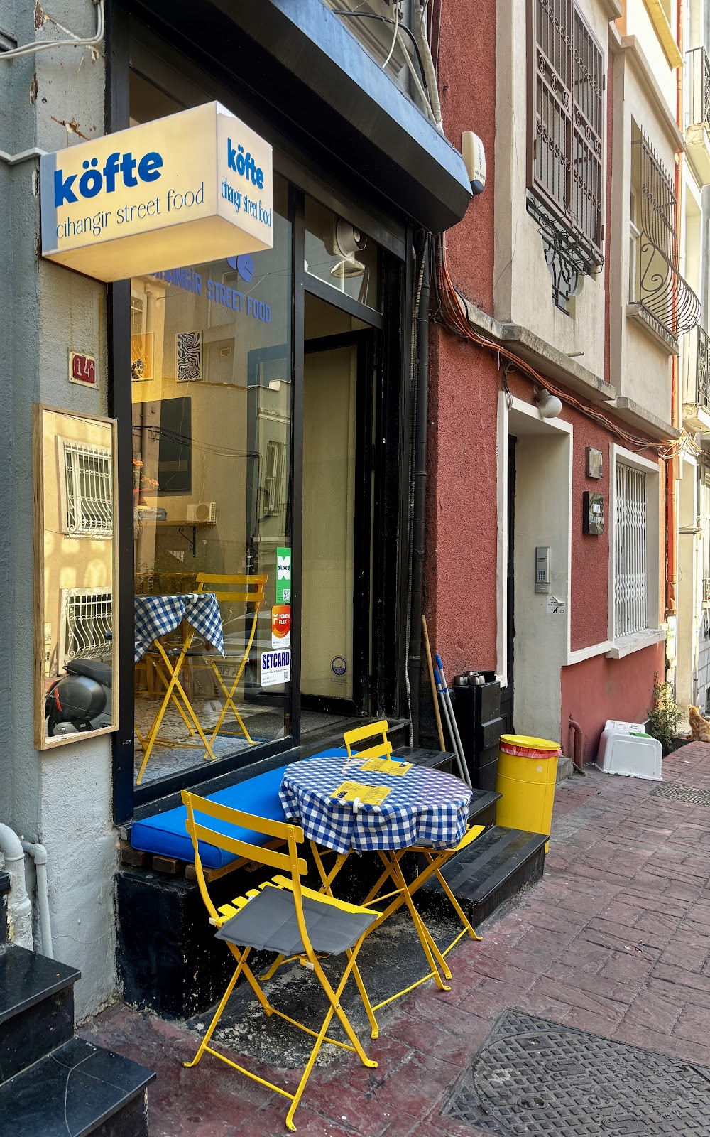 Köfte Cihangir Street Food galeri fotoğrafı 5